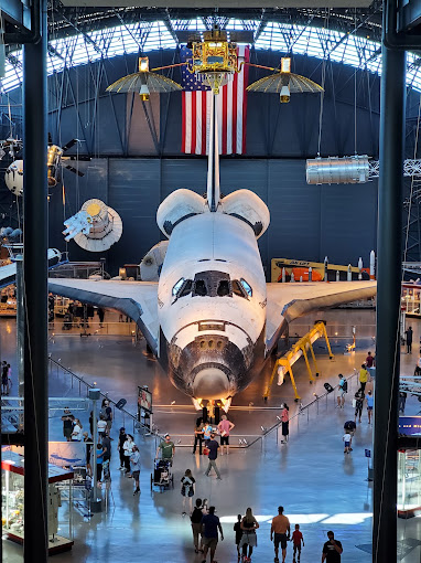 Space Shuttle Discovery
